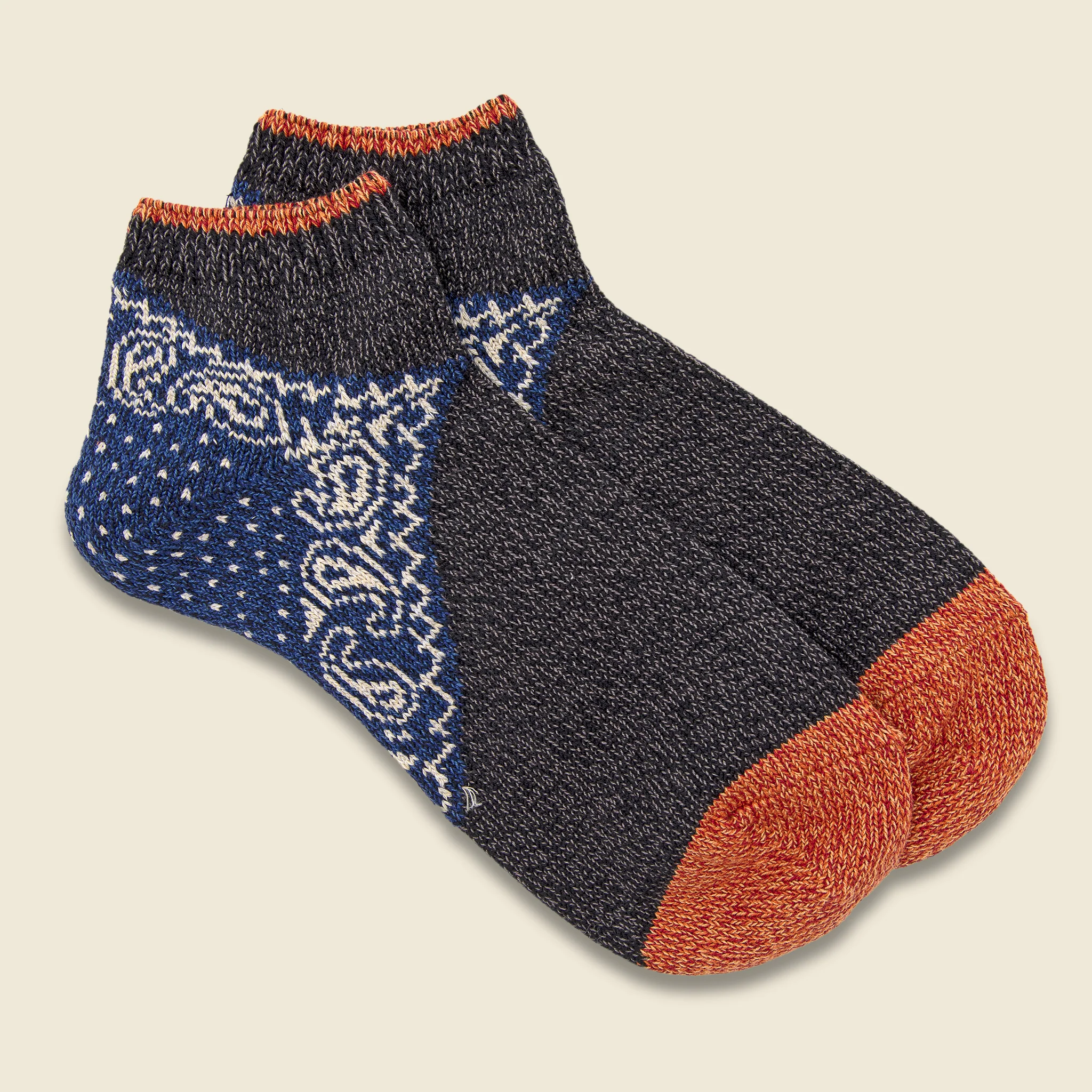 96 Yarns Paisley Bandana Heel Ankle Socks - Black