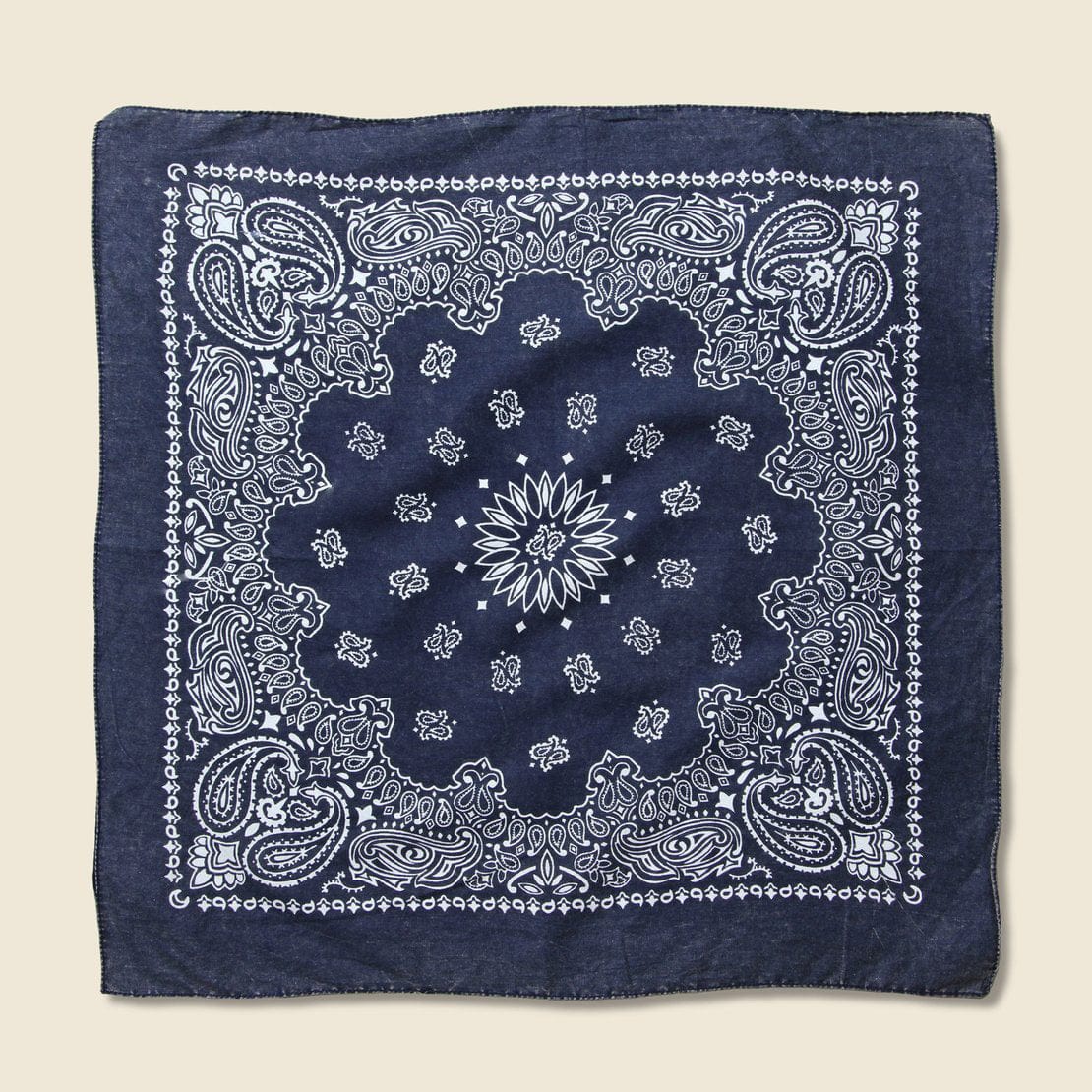 Traditional Paisley Bandana - Navy