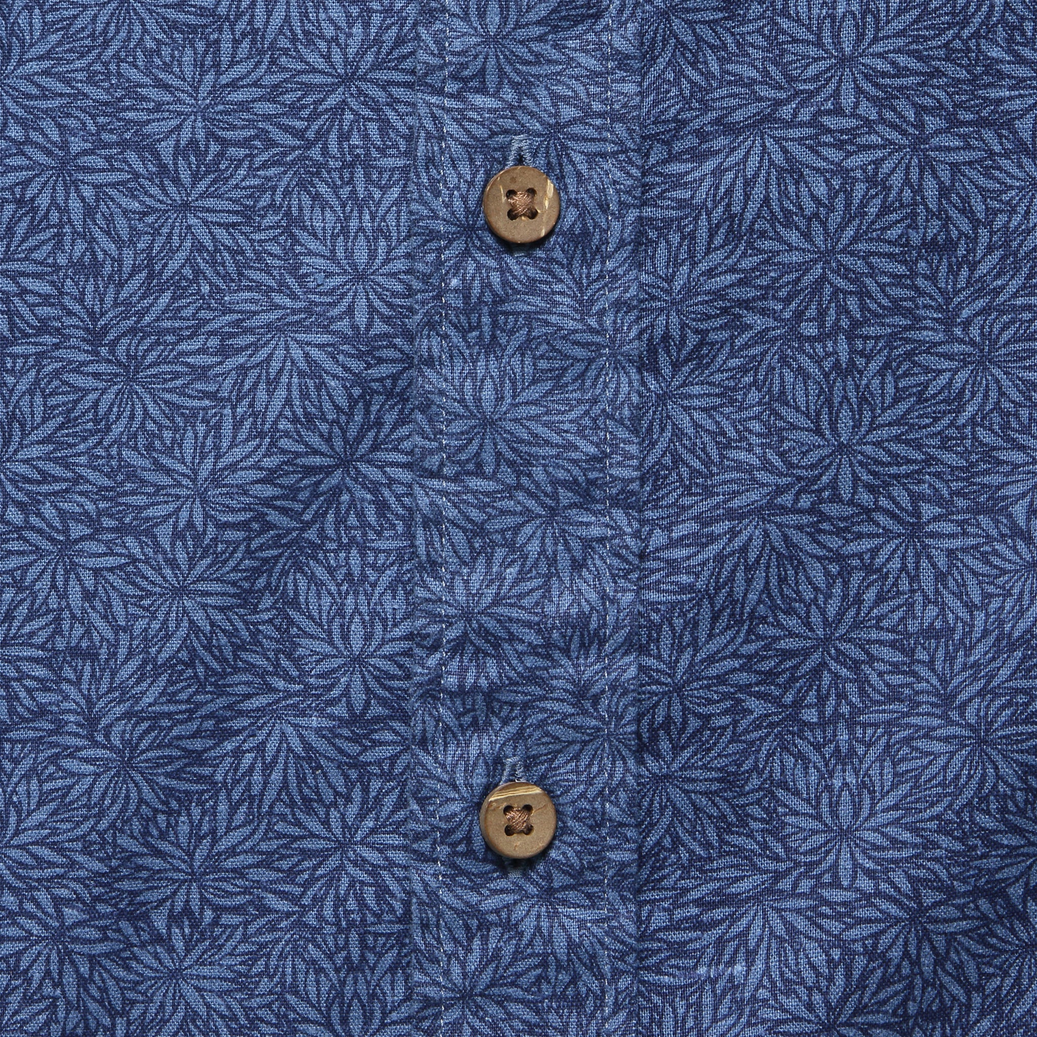 Breeze Shirt - Horizon Blues Frond Print - Image 3