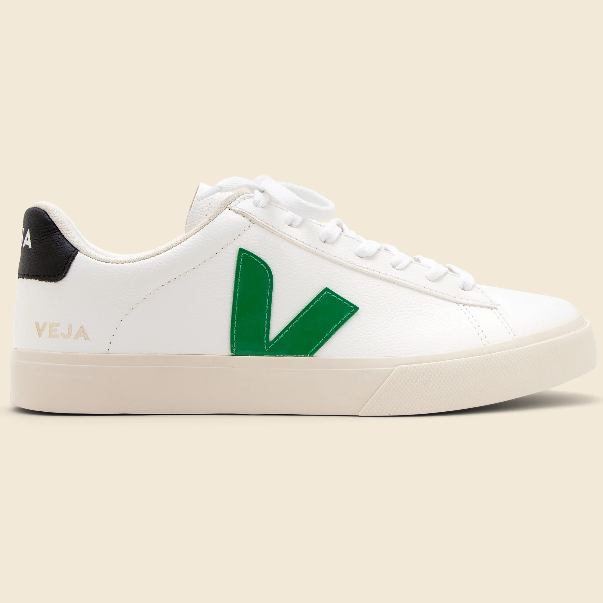 Campo Chrome Free Sneaker - Extra White/Emeruade/Black