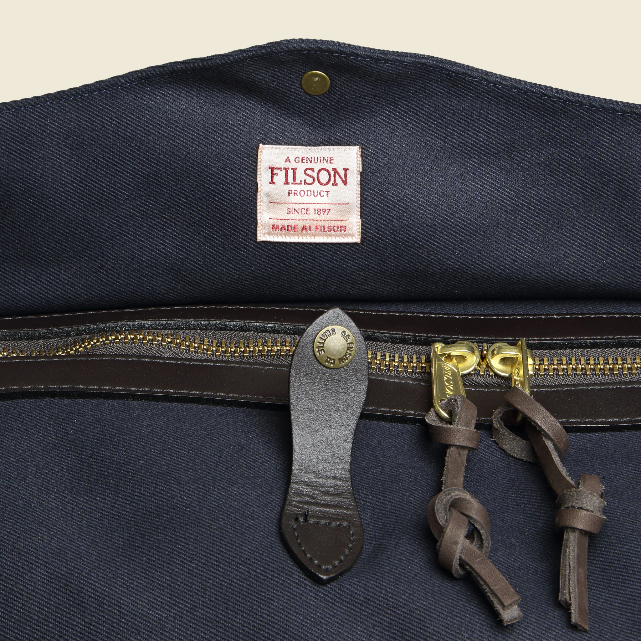 Medium Carry-On Duffle Bag - Navy - Image 5