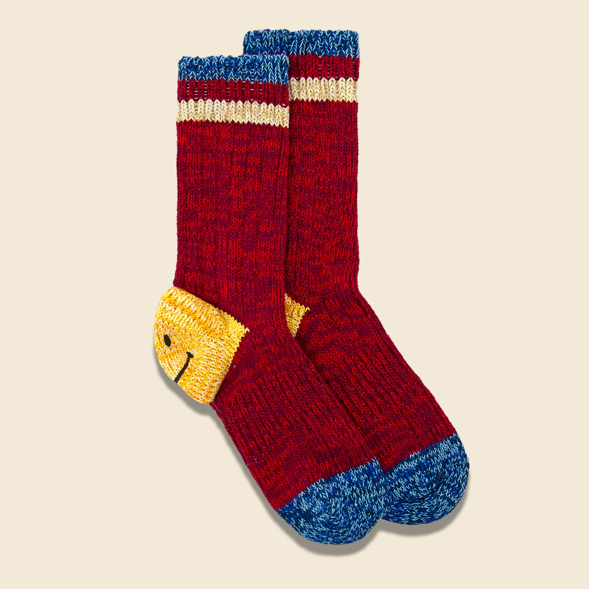 64 Yarns Ivy Smile Heel Hold Socks - Red - Image 2