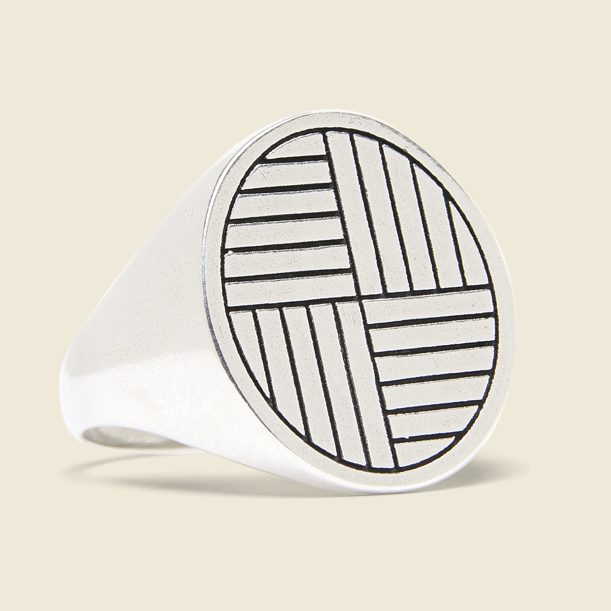 Ruskin Ring - Silver