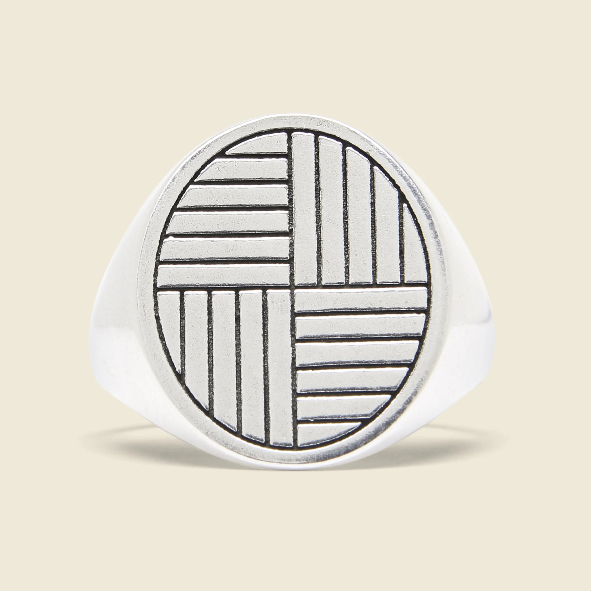 Ruskin Ring - Silver - Image 2