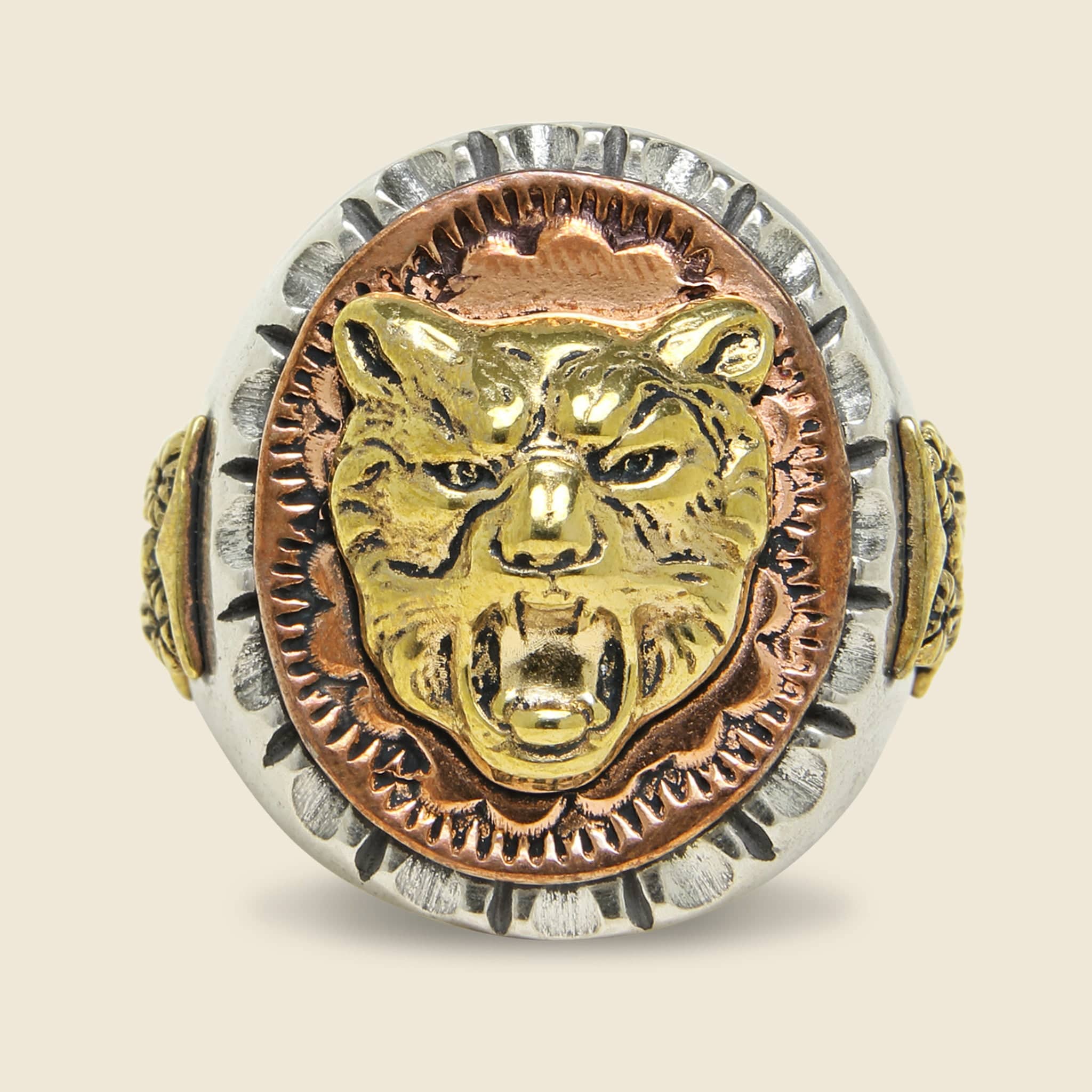 Strength & Wisdom Souvenir Ring - Silver/Brass - Image 2