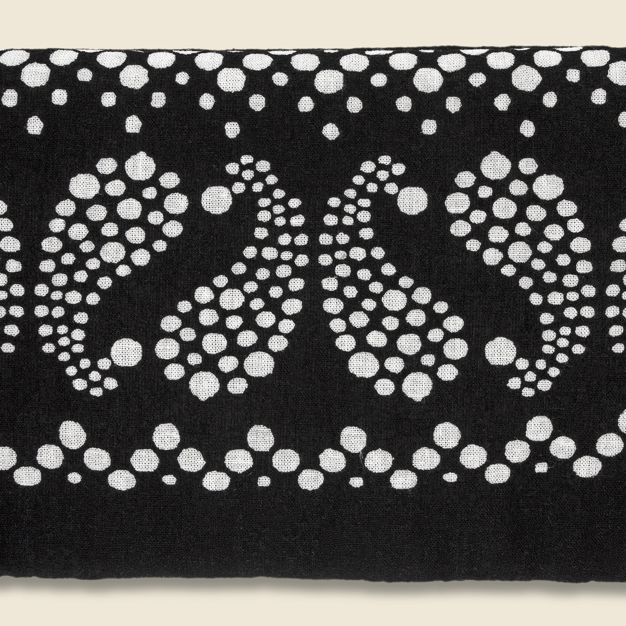 Linen Rayon Kesa Scarf - Black - Image 2