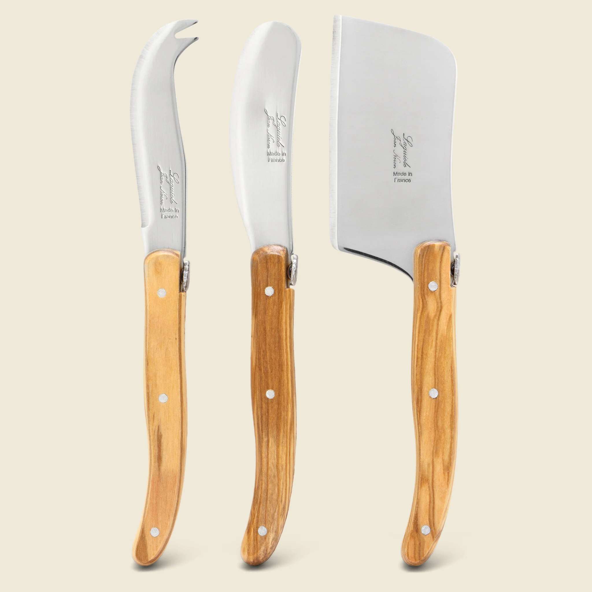 Olive Wood Boxed Cheese Set