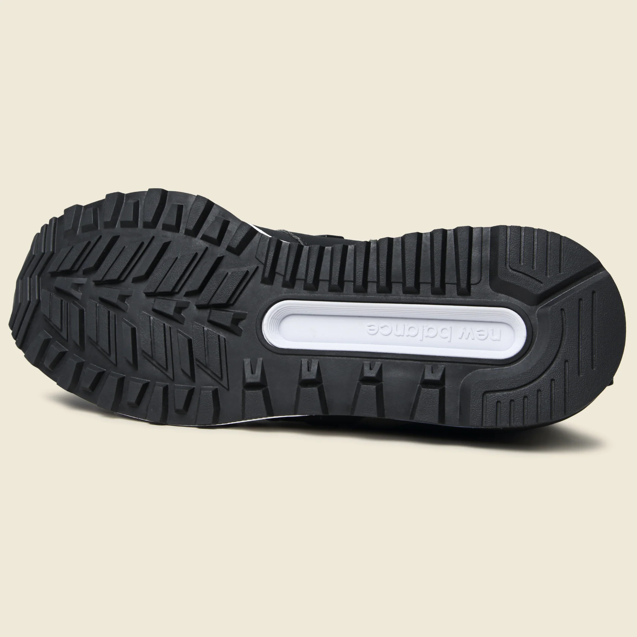 574 Sport Sneaker - Black - Image 4