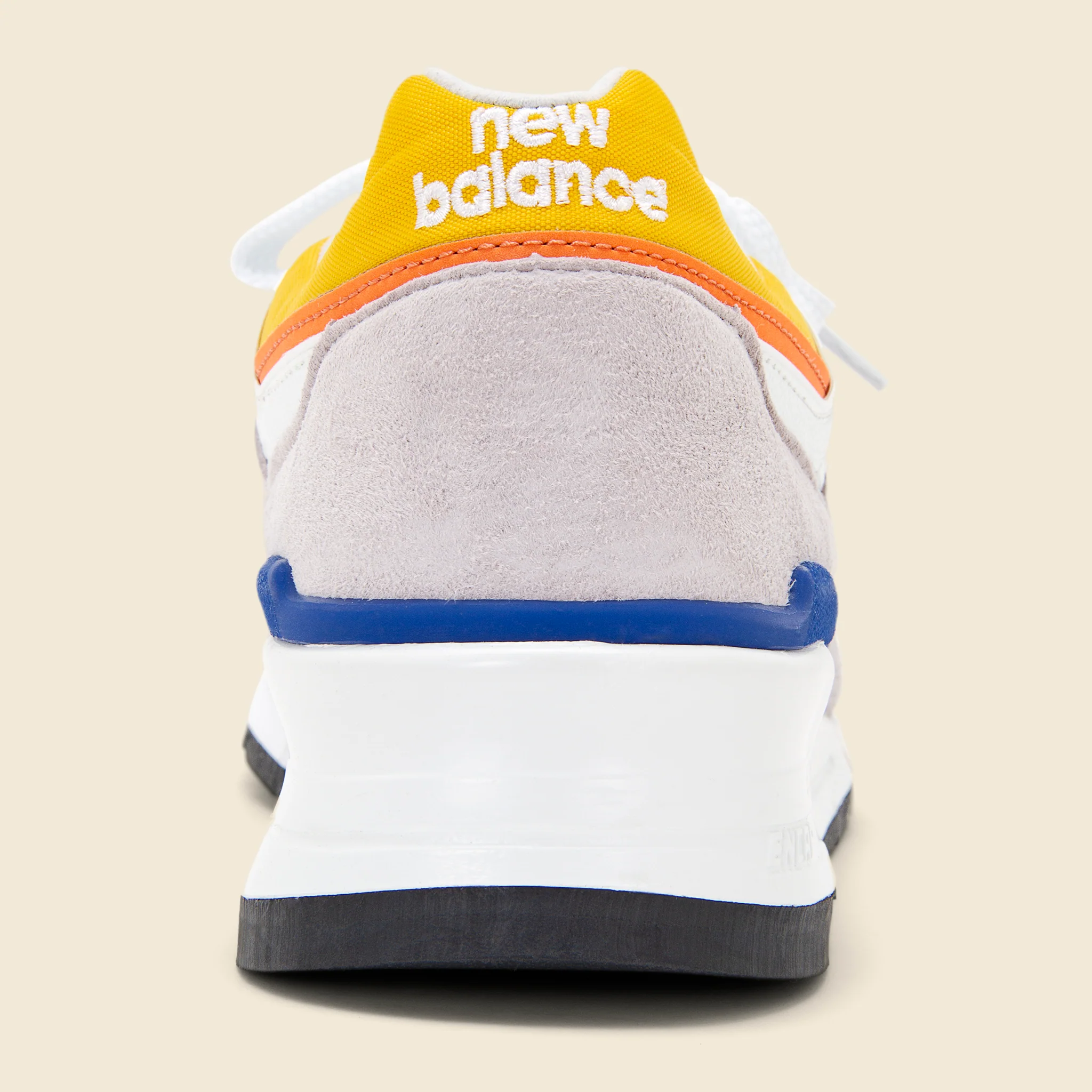 997 Sneaker - Grey/Orange - Image 2
