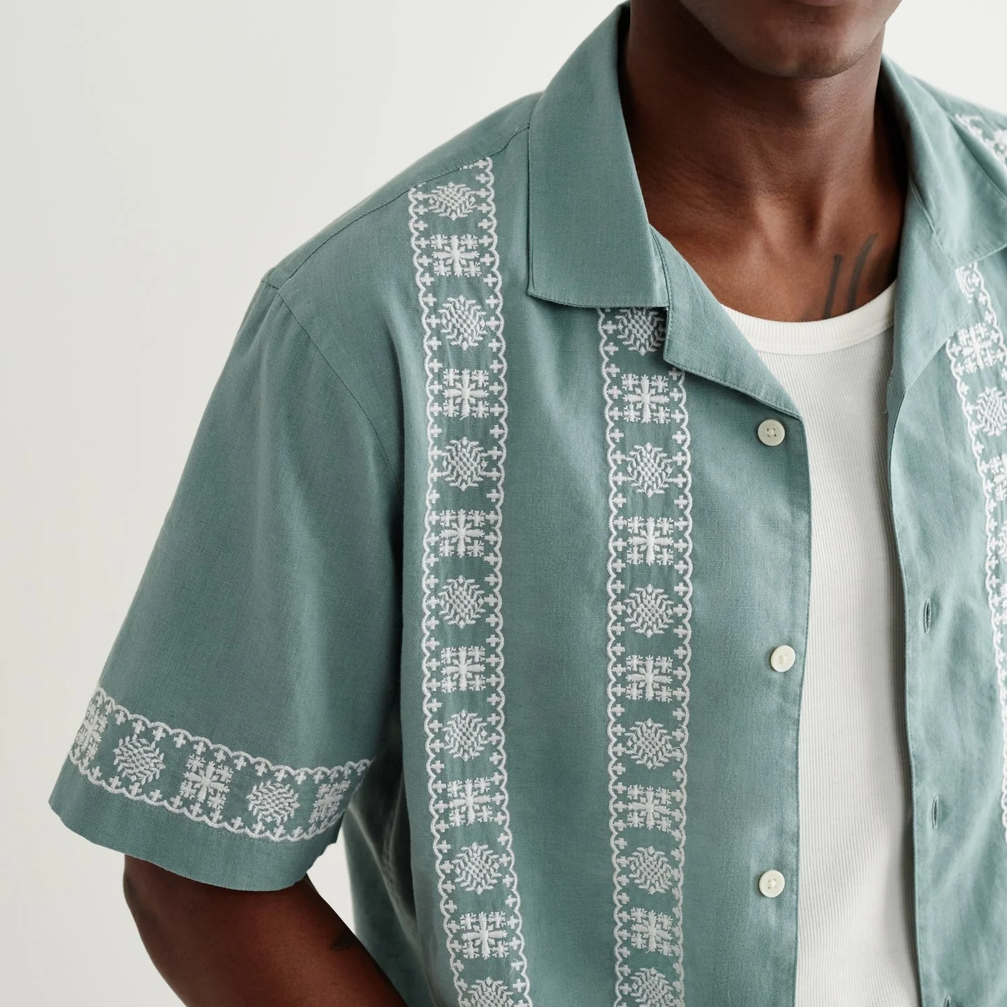Placement Border Didcot Shirt - Sea Green/Ecru - Image 2