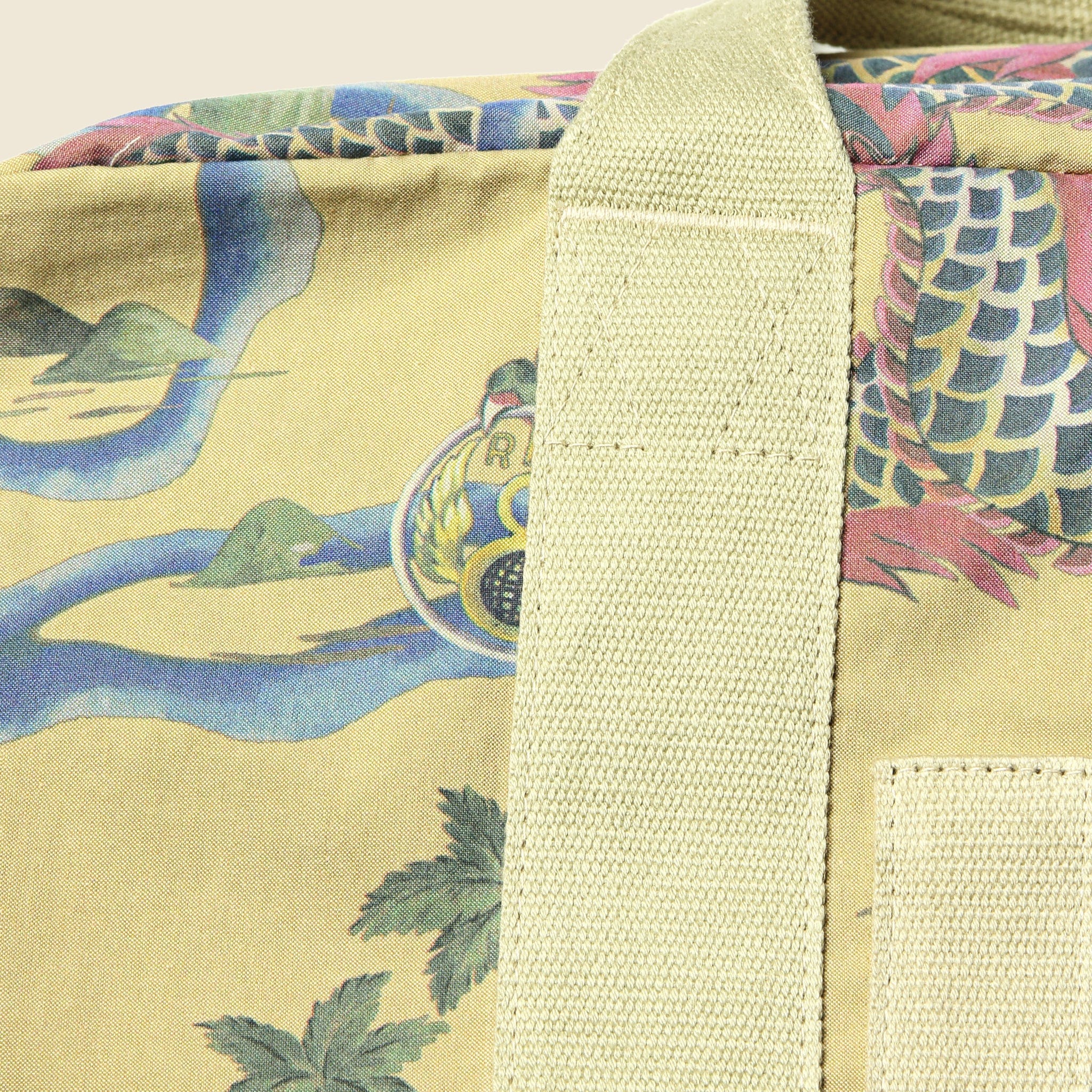 Souvenir Print Duffle Bag - Faded Khaki - Image 5