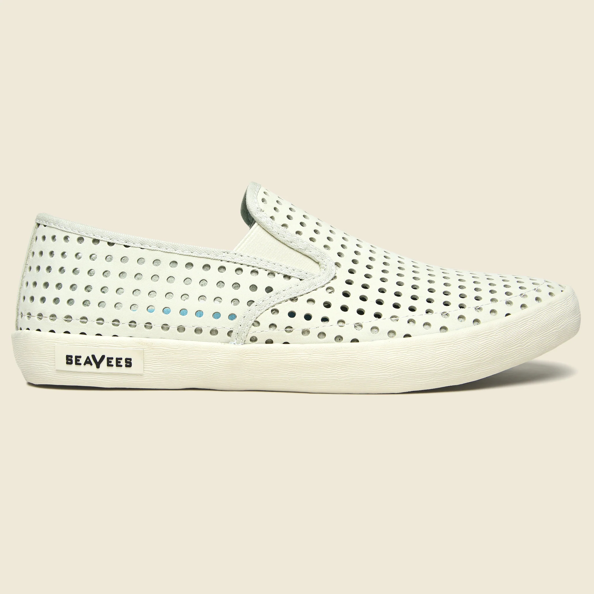 Baja Portal Slip On Sneaker - Oyster