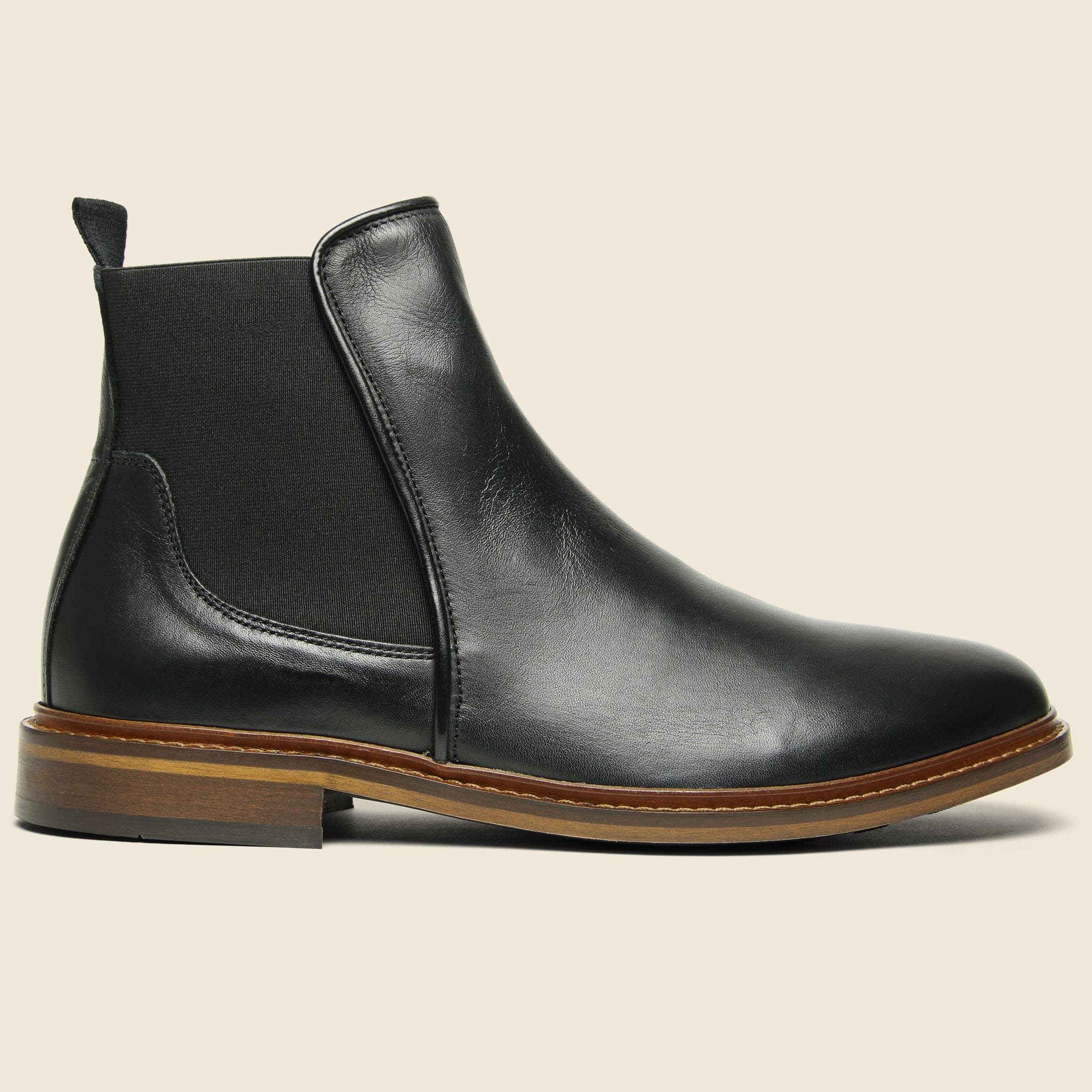 Wyatt Leather Chelsea Boot - Black