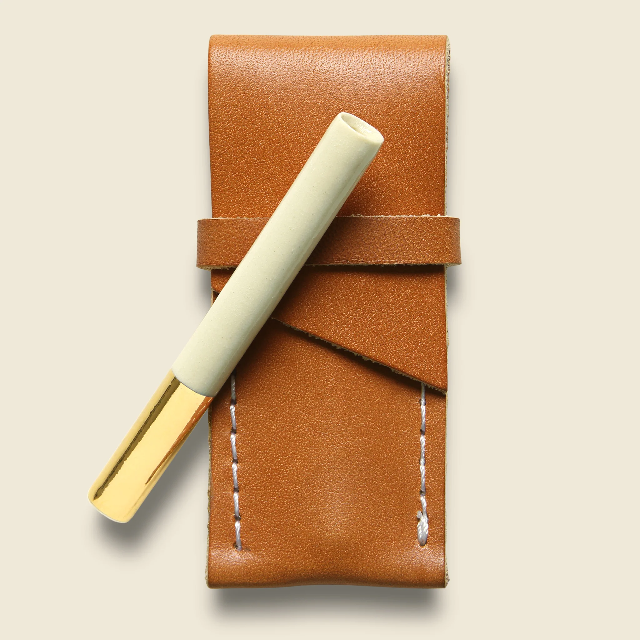 Klai One-Hitter & Tan Case