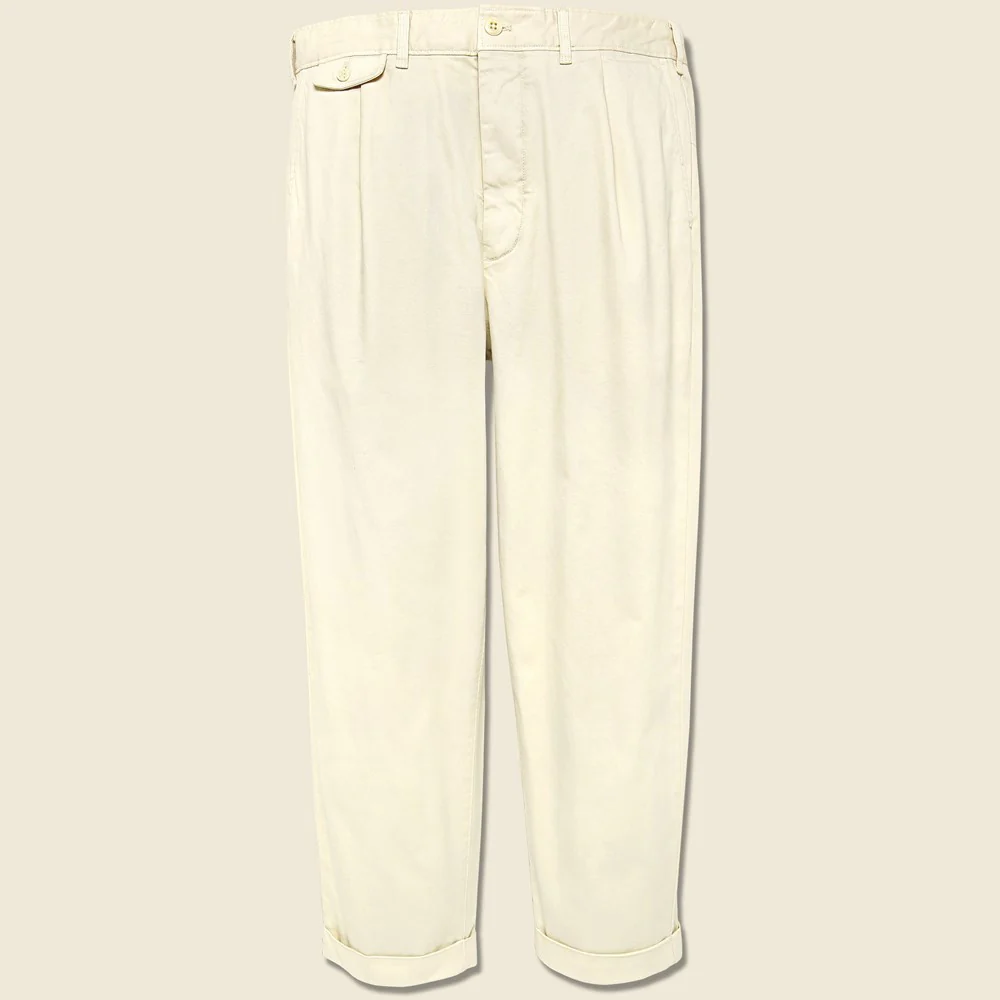 Standard Pleated Chino - Oat Milk