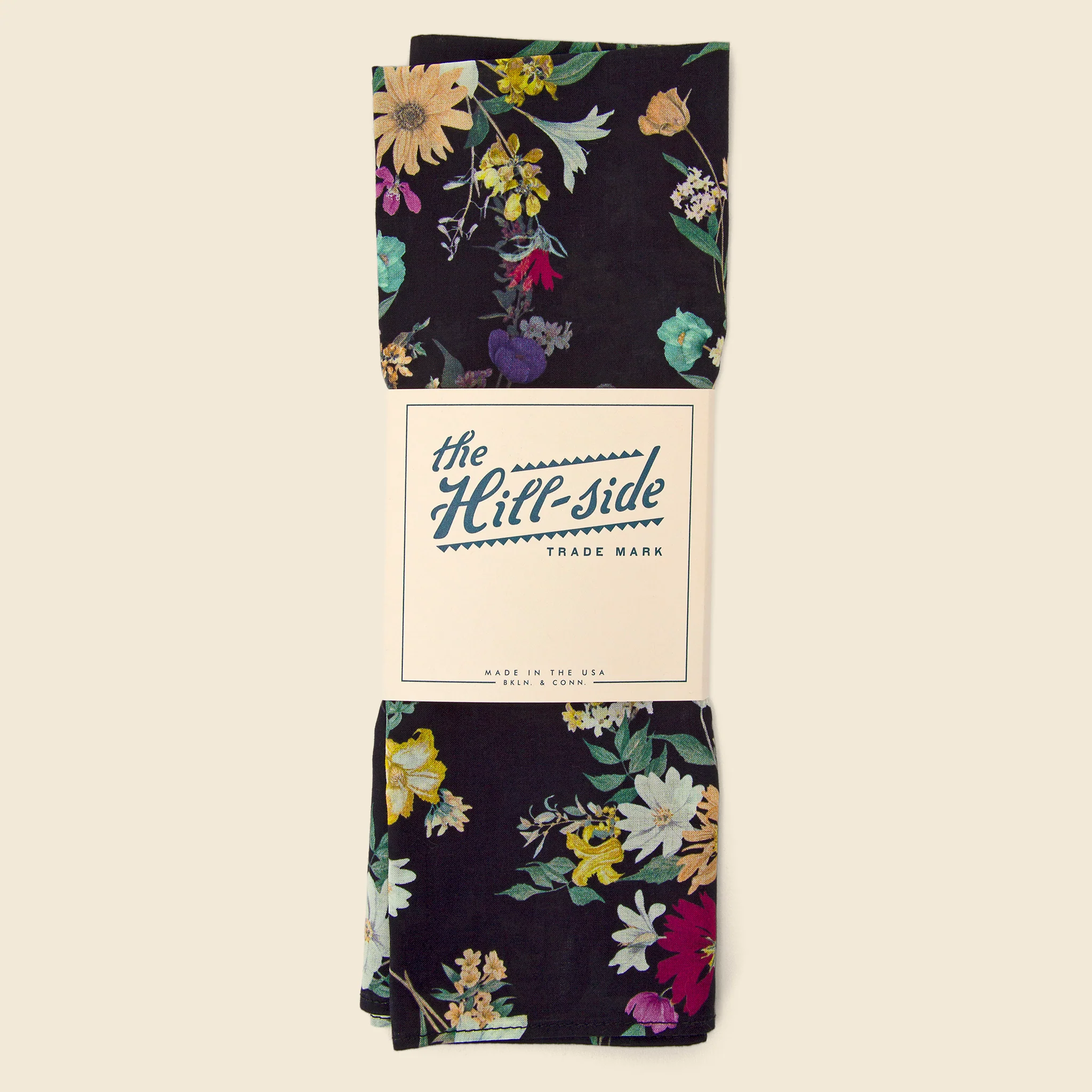 Bouquet Print Bandana - Black - Image 2
