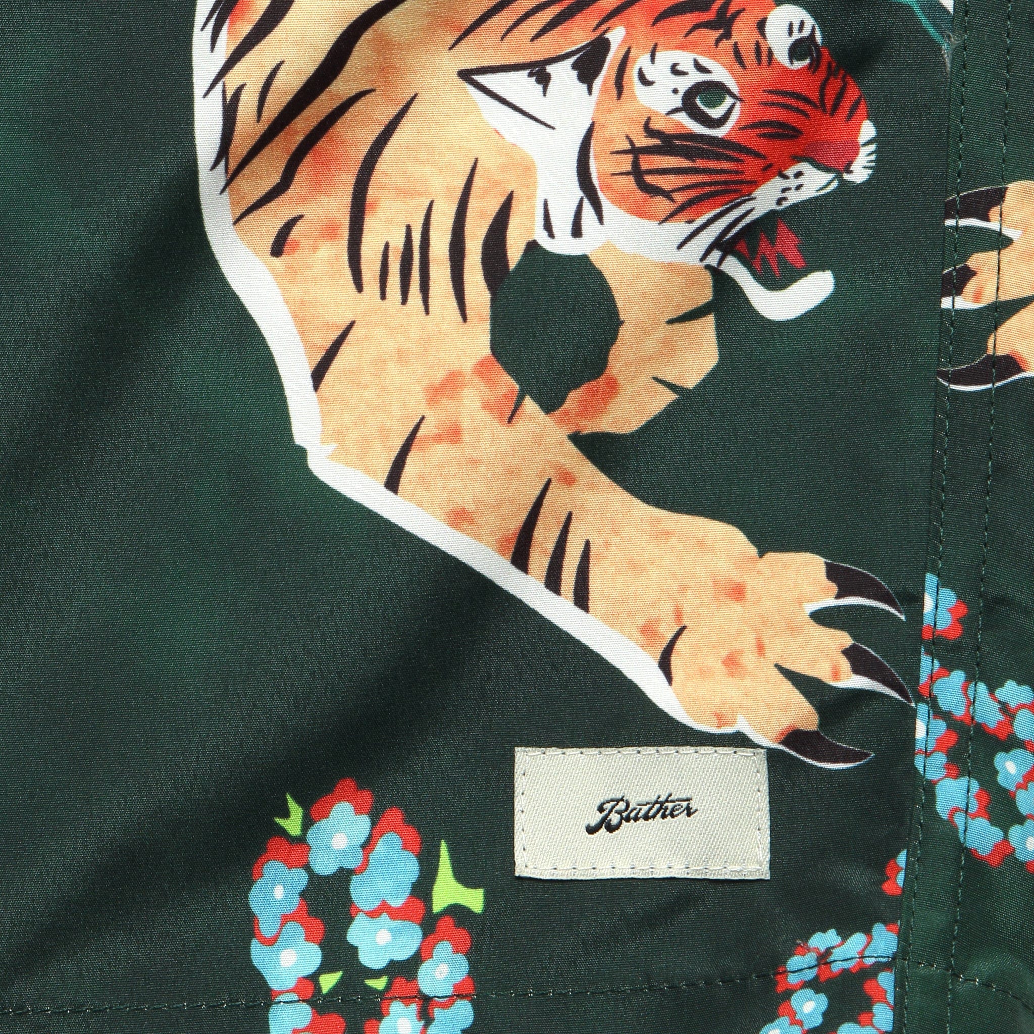 5.5" Tiger Swim Trunks - Green - Image 3