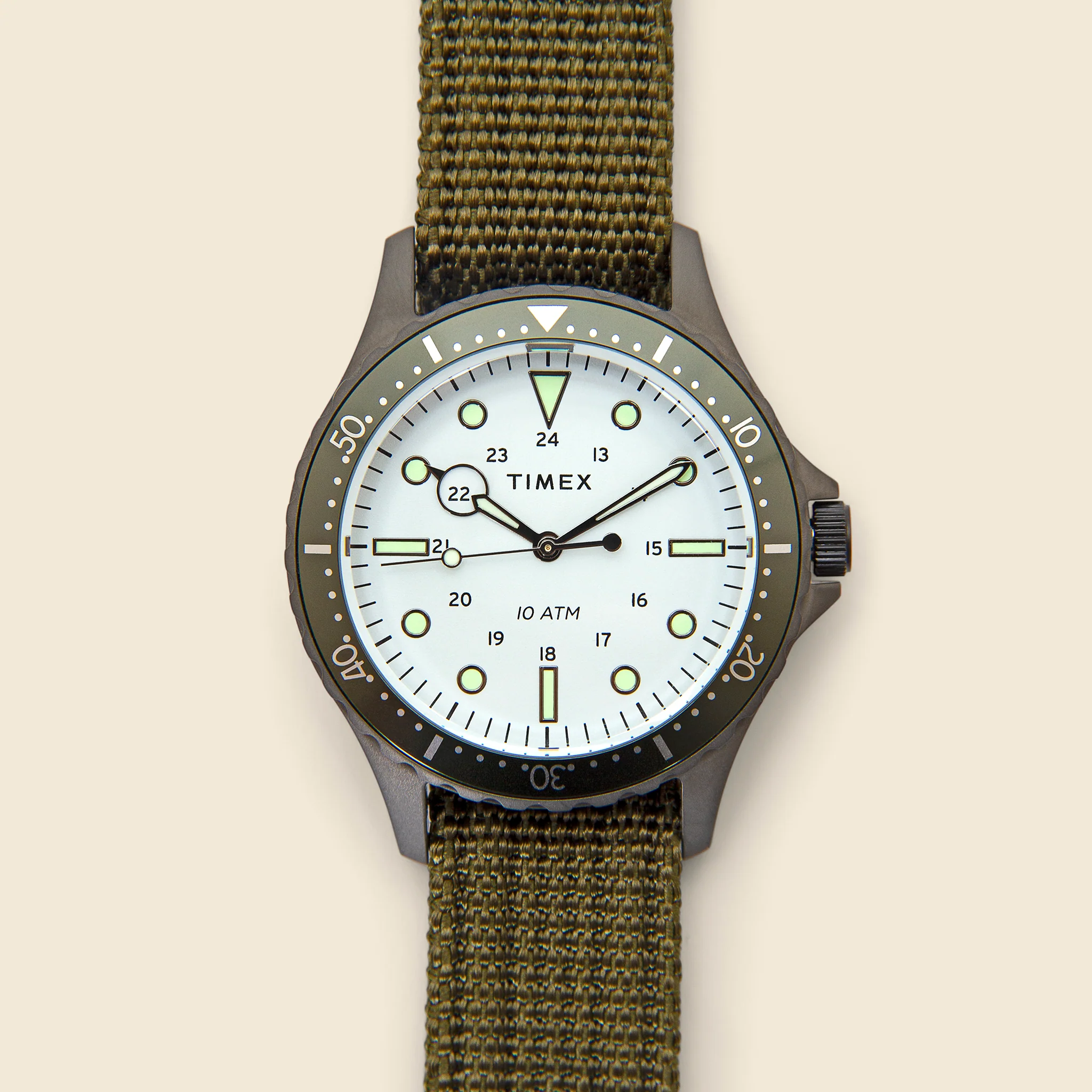 Navi XL Slip-Thru Strap Watch 41mm - Gunmetal/Green/White