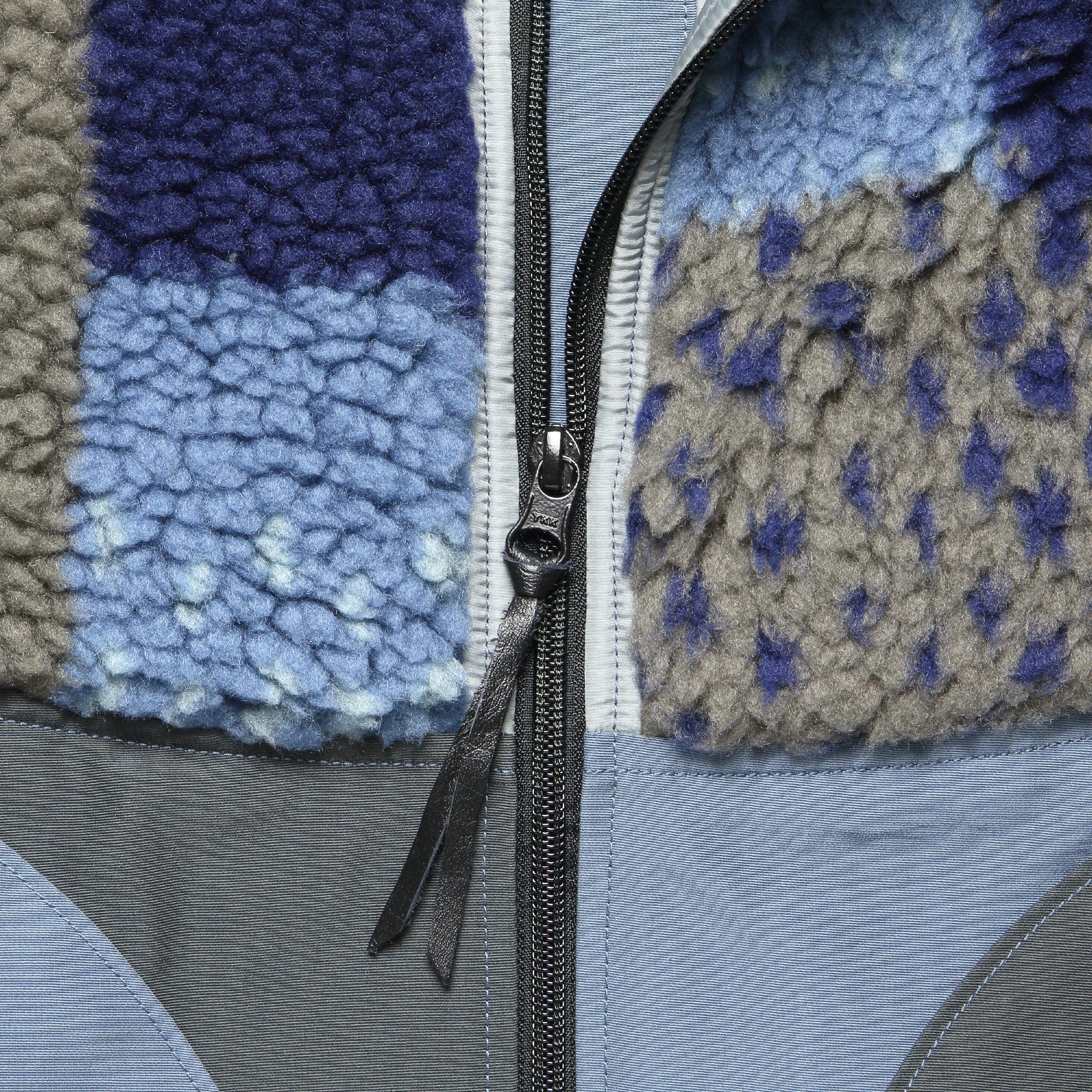 TUGIHAGI Fleece HUTTE Patchwork Vest - Navy - Image 3