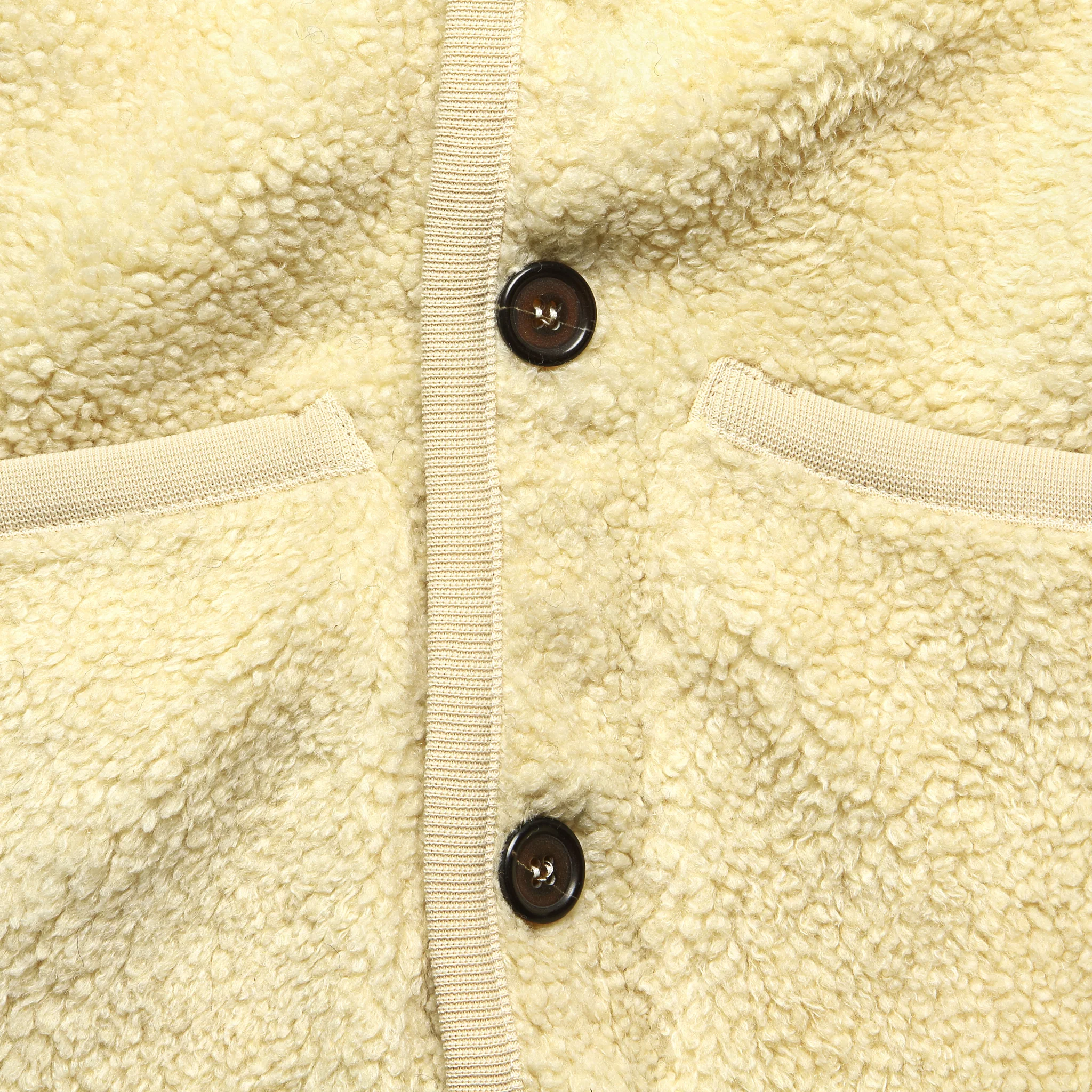Mountain Fleece Lancaster Gilet Vest - Ecru - Image 3