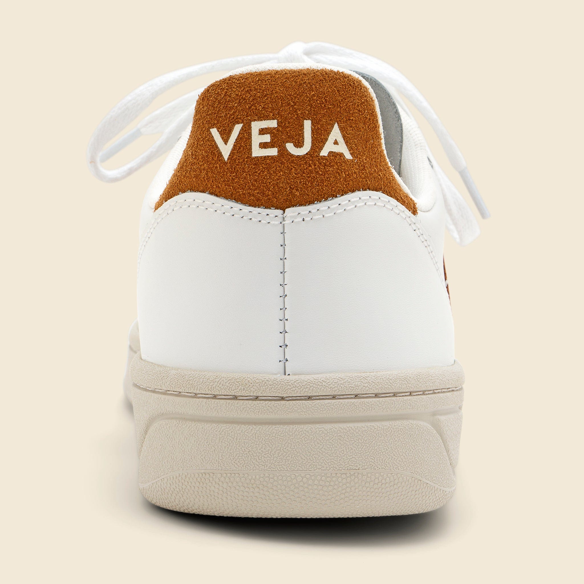 V10 Sneaker - Extra White/Camel - Image 3