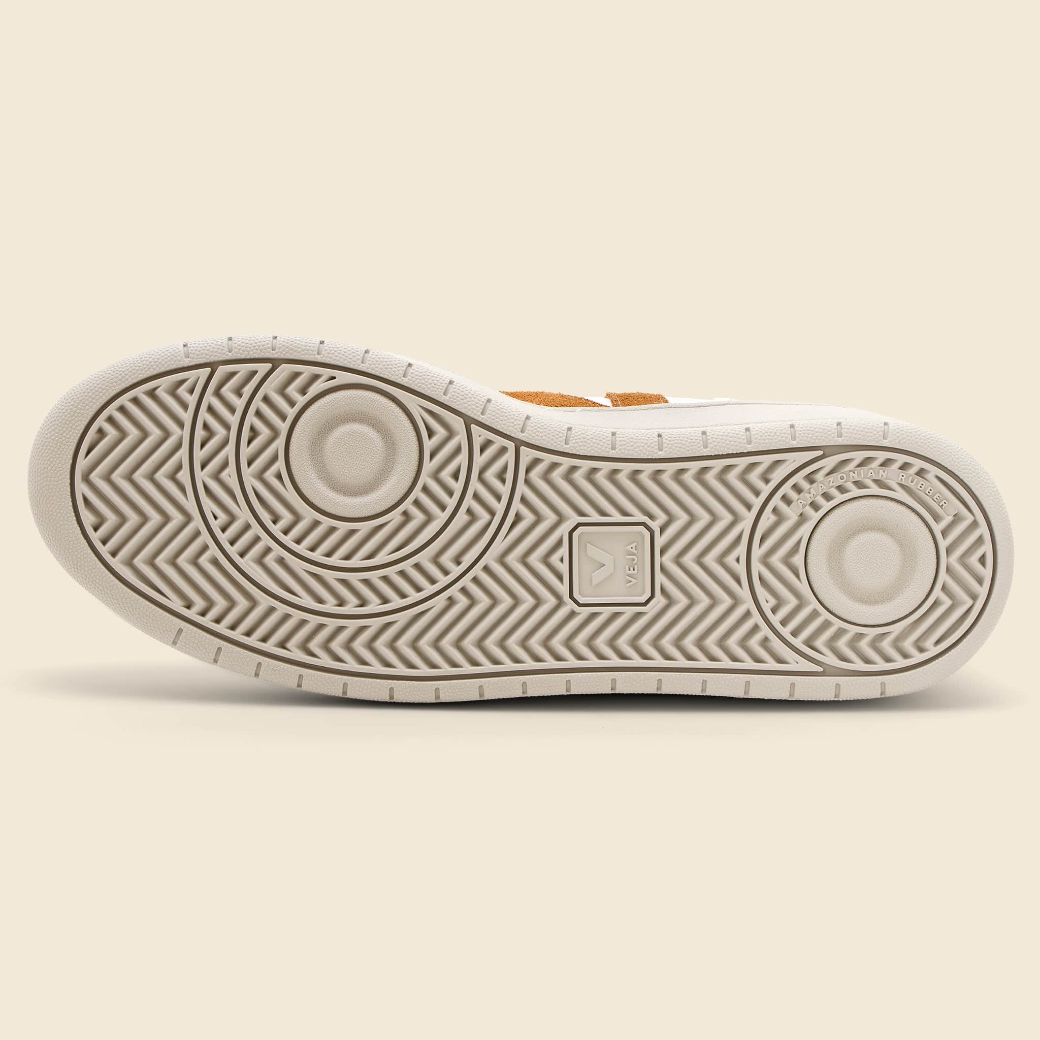 V10 Sneaker - Extra White/Camel - Image 5
